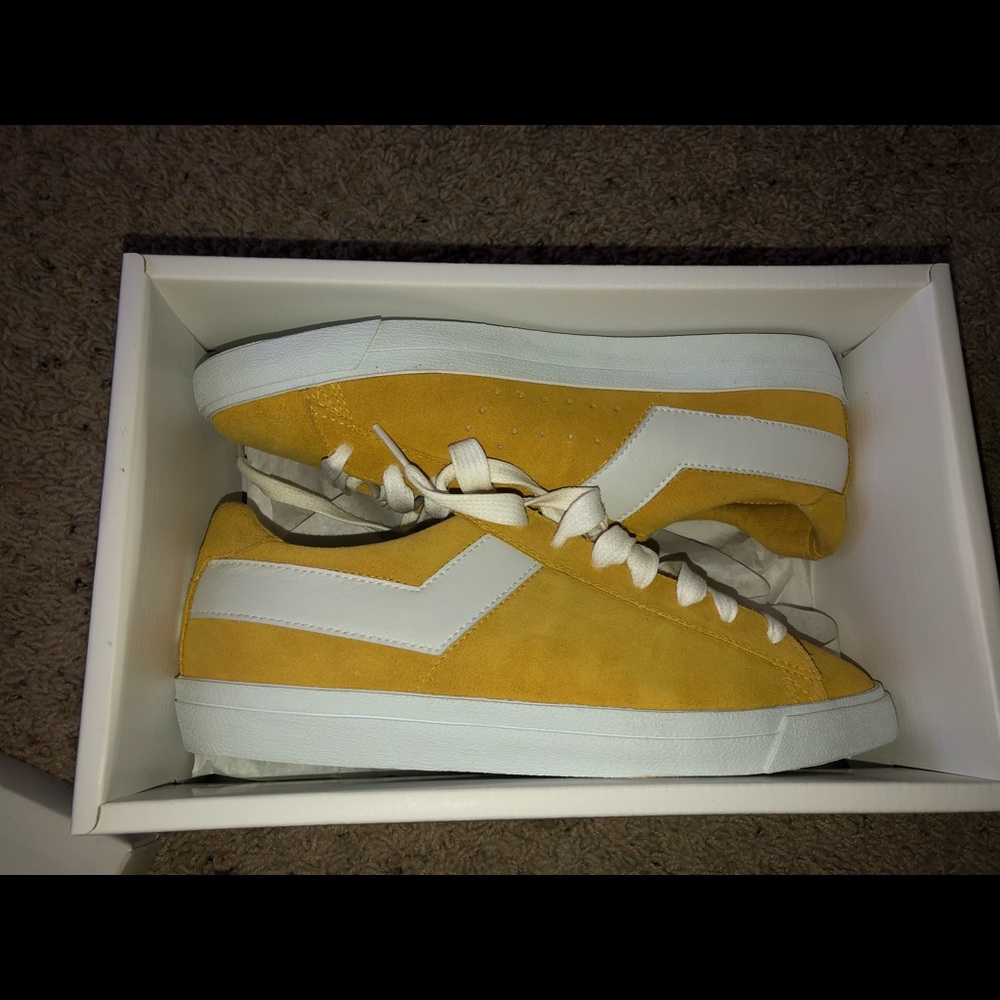 Tennis Shoes (Pony’s) New